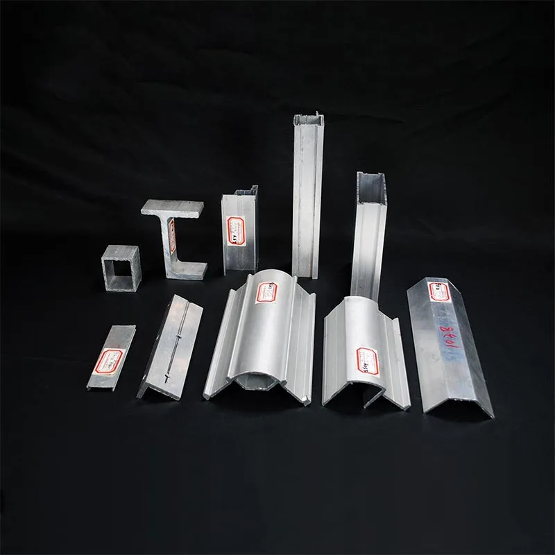 Trimprofil i aluminiumlegering för lastbil