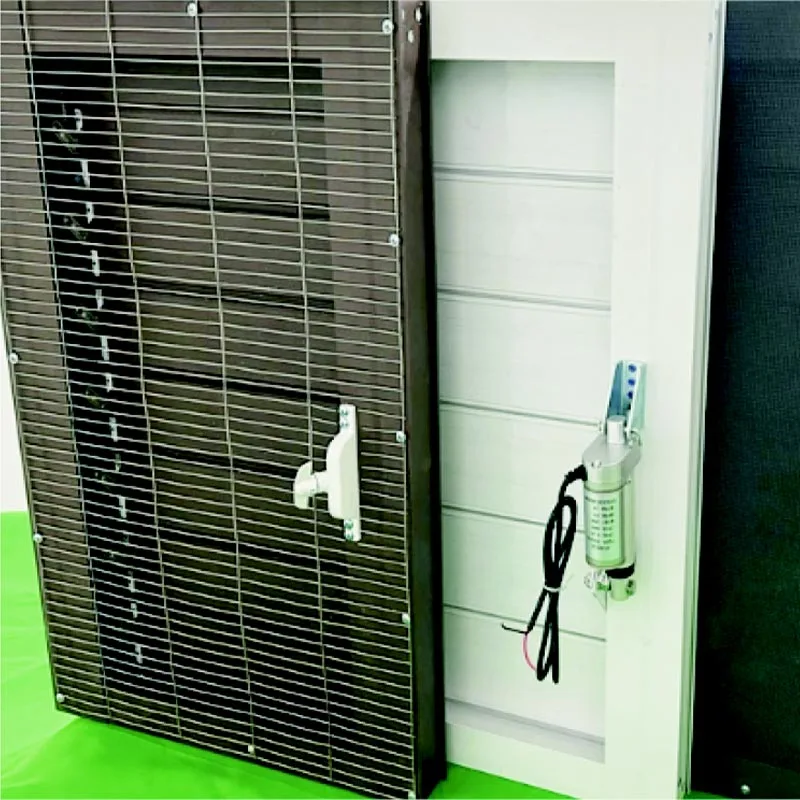 Manuella och automatiska persienner för skåpbil